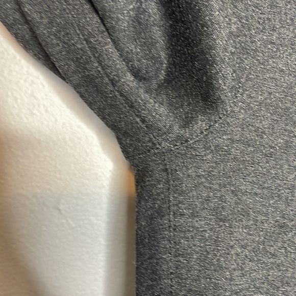 SOLD Betabrand | Women’s Grey Classic Dress Pants Size Medium Petite - Picture 4 of 7